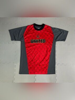 XARA Shirt Jersey Manchester United Devil Logo Graphic Size M Soccer